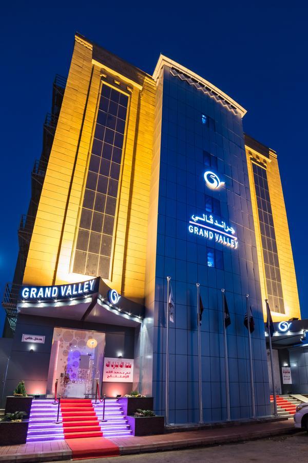 Grand Valley Hotel Najran Bagian luar foto