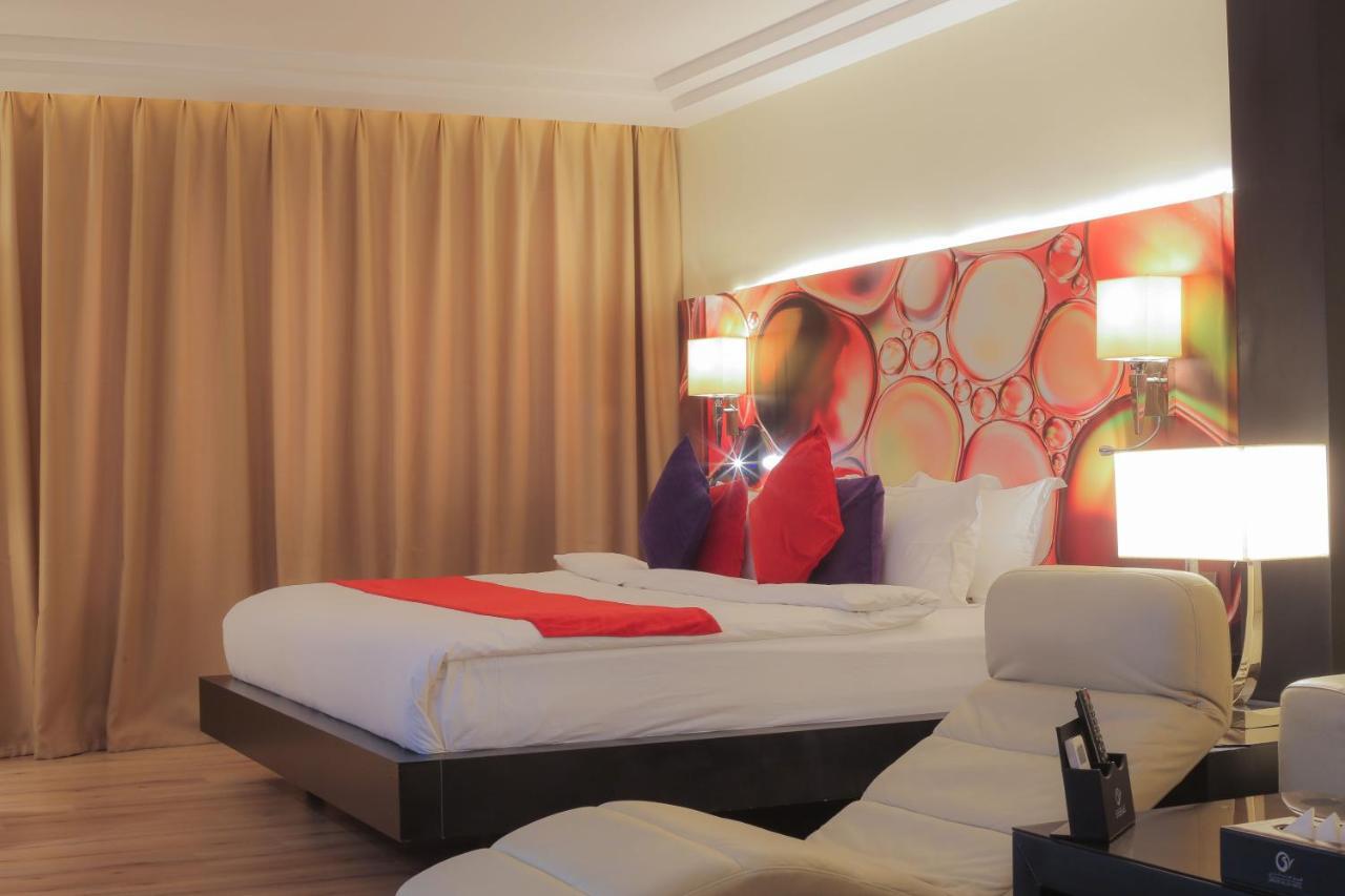 Grand Valley Hotel Najran Bagian luar foto